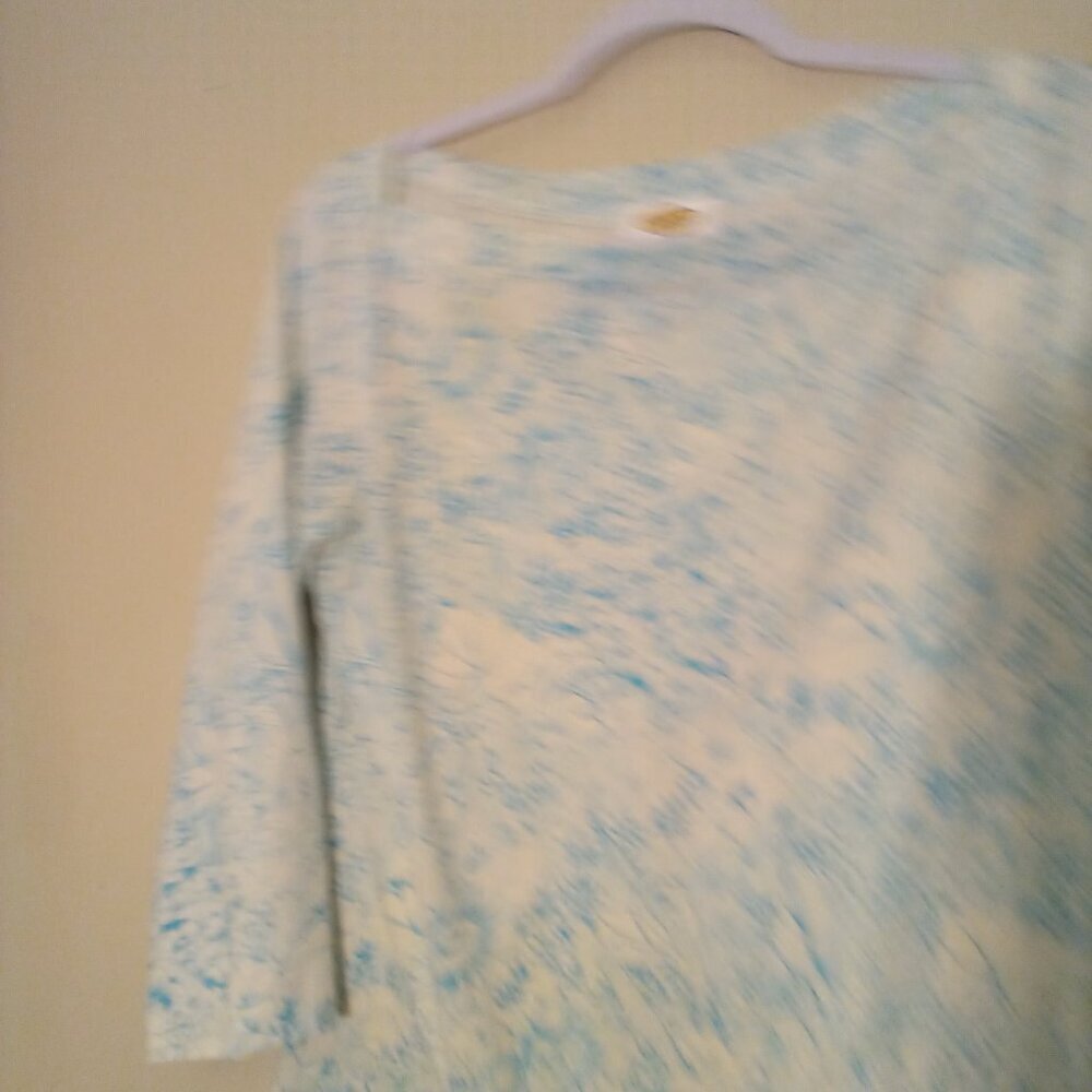 Talbots Shirt Women M 3/4 Sleeve Soft Stretch Pattern Blue White - Picture 6 of 15